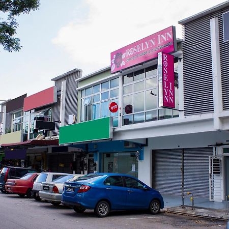 Oyo 90090 Roselyn Inn 2 Pasir Gudang Zewnętrze zdjęcie