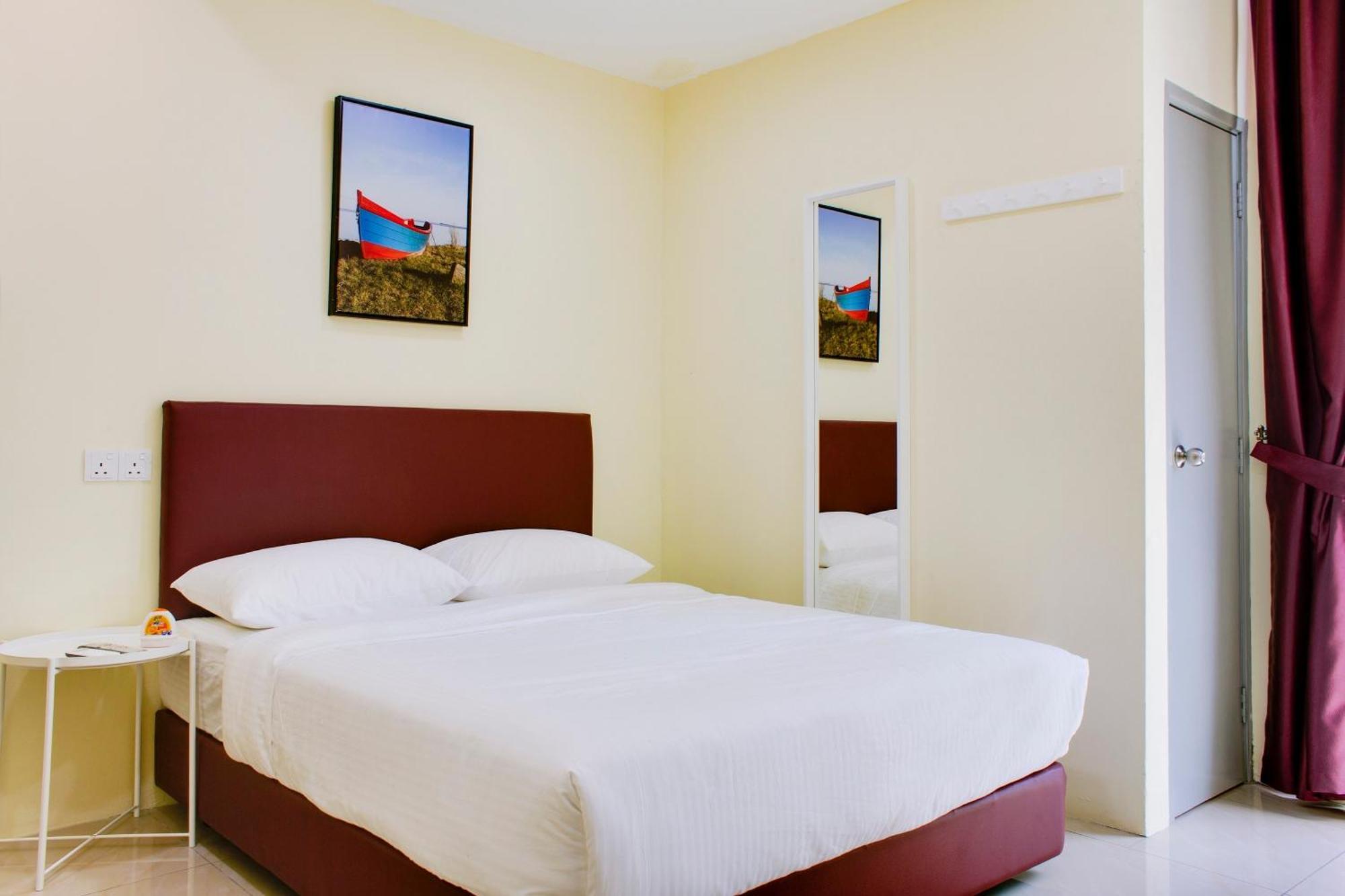 Oyo 90090 Roselyn Inn 2 Pasir Gudang Zewnętrze zdjęcie