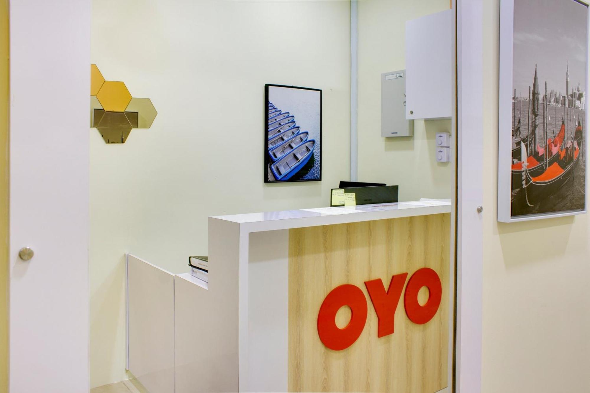 Oyo 90090 Roselyn Inn 2 Pasir Gudang Zewnętrze zdjęcie